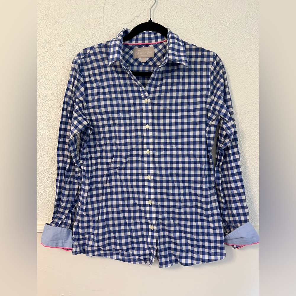 Banana Republic women’s button down shirt